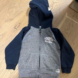 Roots size 4 toddler hoodie